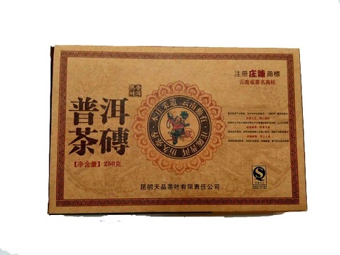 Чай Пуэр Шу фарбика Kunming Tianpin Tea, 2007 год, 250 гр (кирпич), 1 шт.