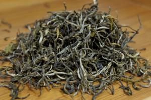 Чай Пуэр Шэн Сочные листья, 100 гр.